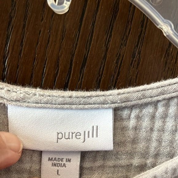 Pure Jill 3/4 sleeved gray top. Size Large. - Picture 2 of 7